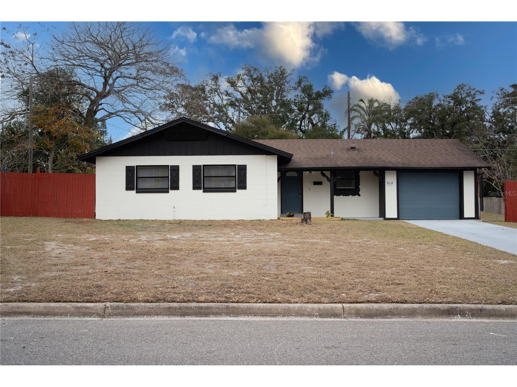 5831 Hornet Drive Orlando FL 32808 O6378927 image1