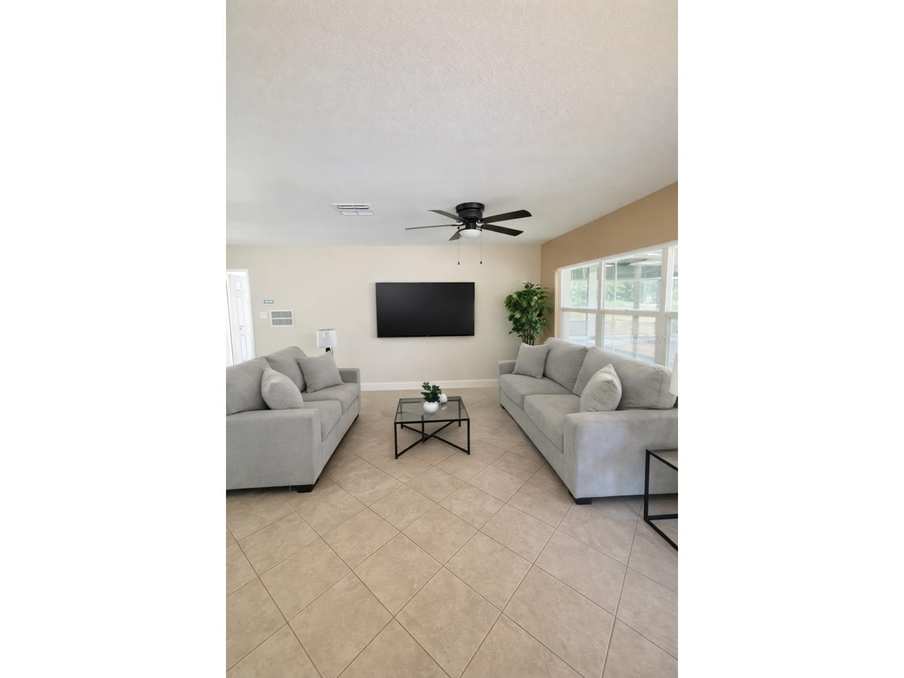 5831 Hornet Drive Orlando FL 32808 O6378927 image7