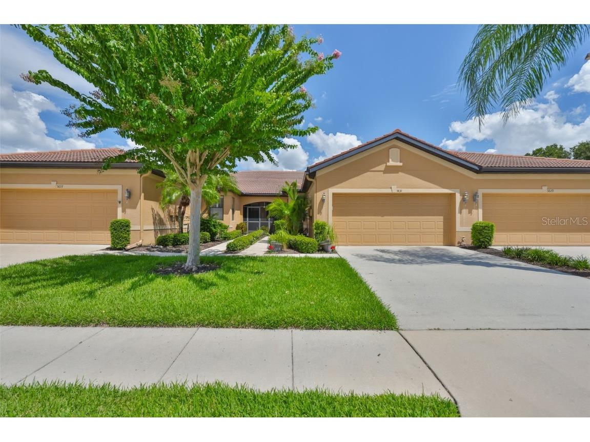 5831 Sunset Falls Drive Apollo Beach FL 33572 TB8424933 image1