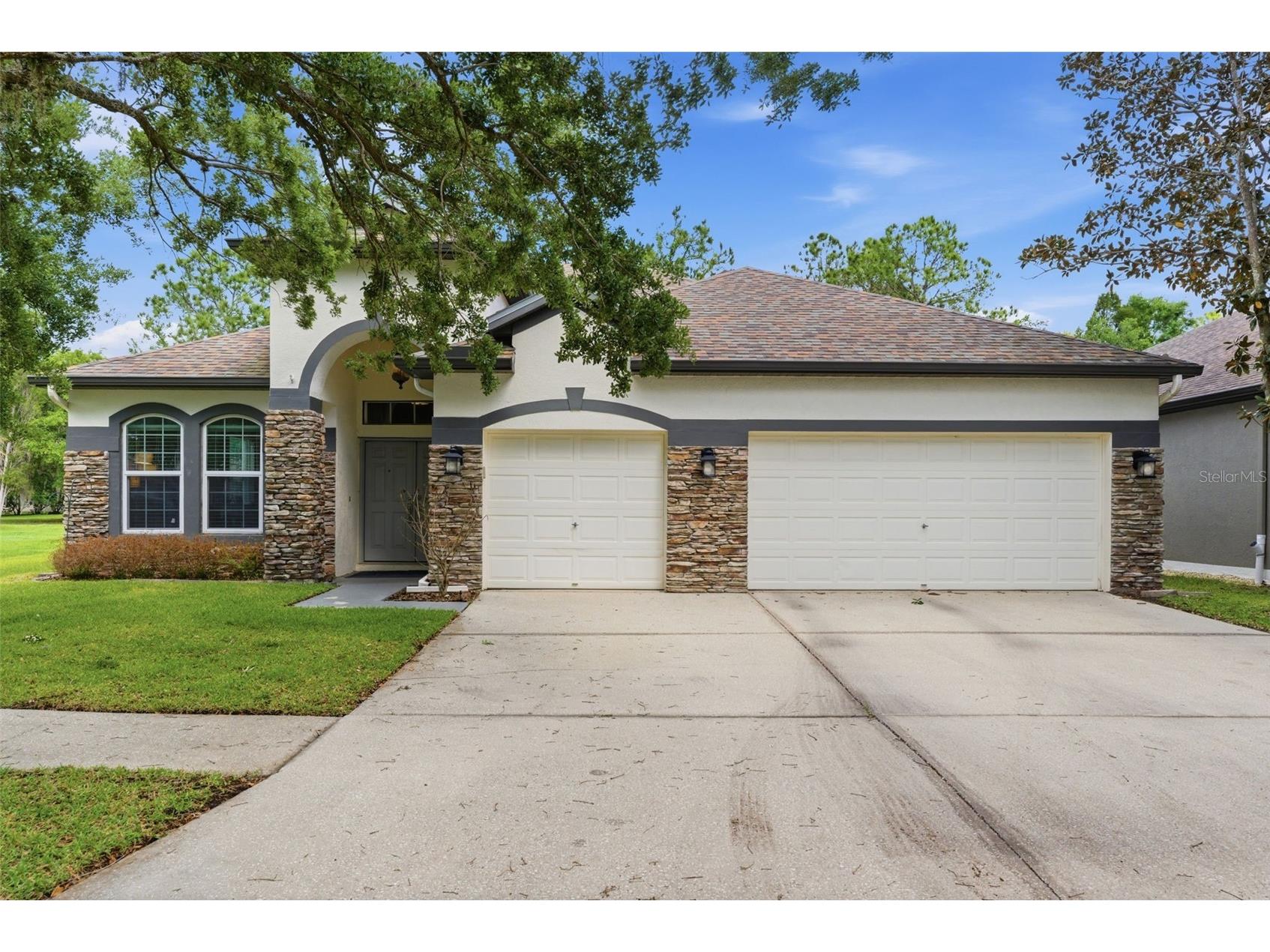 5832 Heronview Crescent Drive Lithia FL 33547 TB8496611 image1