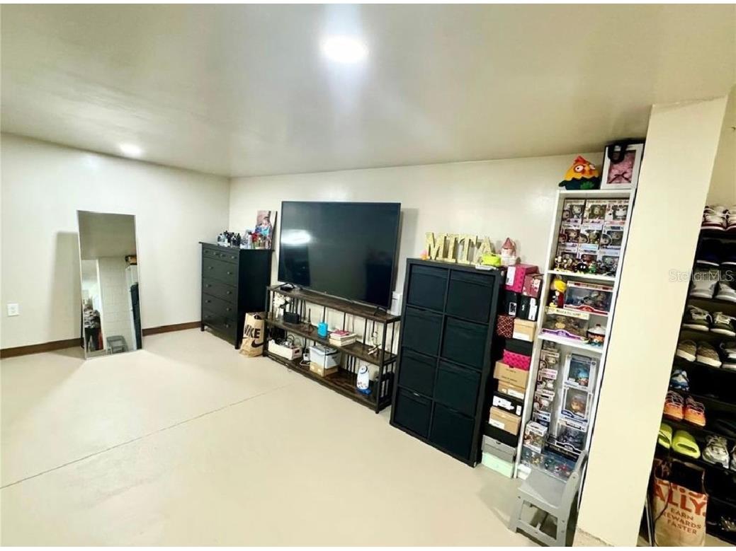 5832 Holmes Drive Orlando FL 32808 L4956802 image11