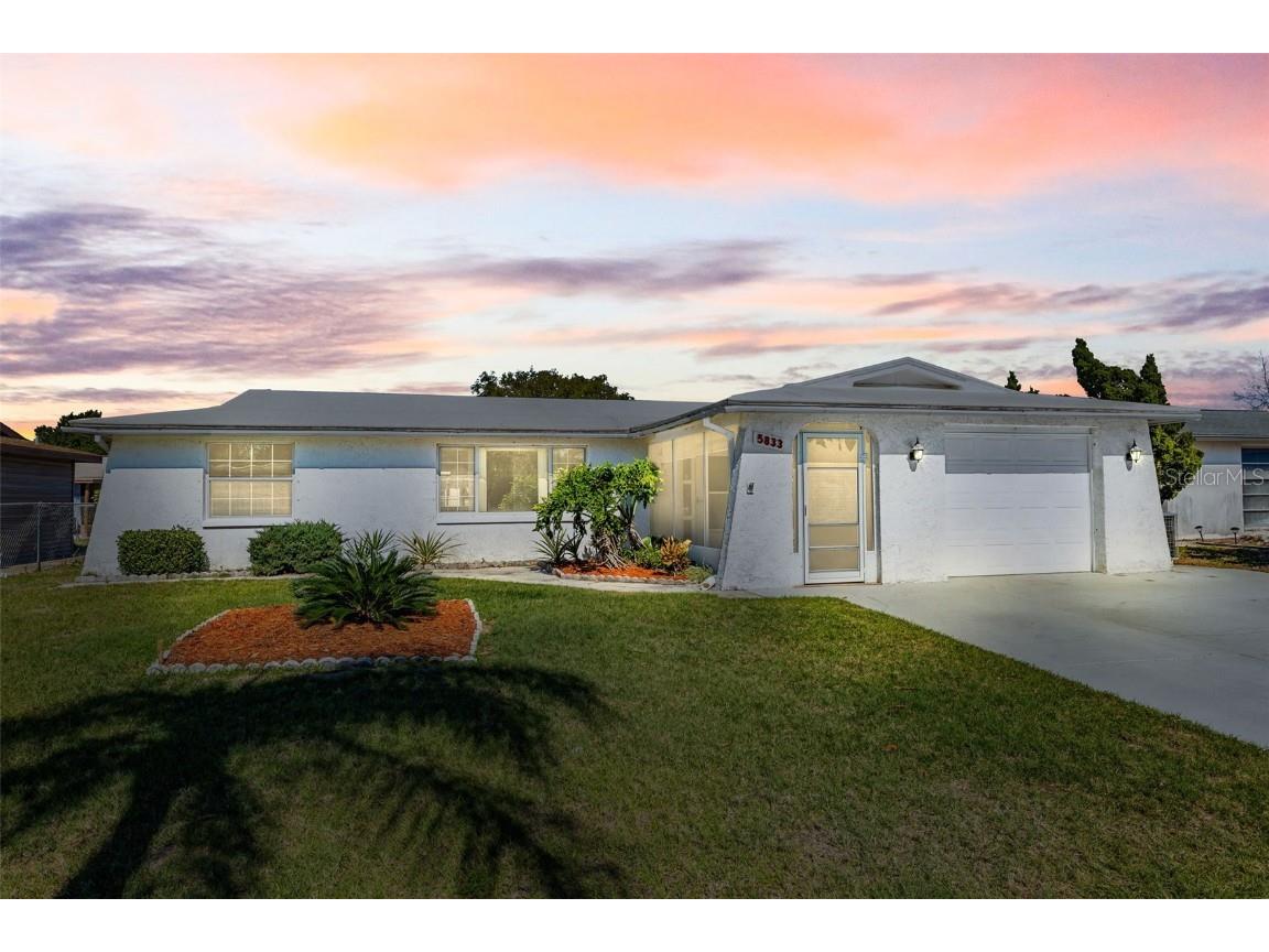5833 10th Avenue New Port Richey FL 34652 W7859725 image1
