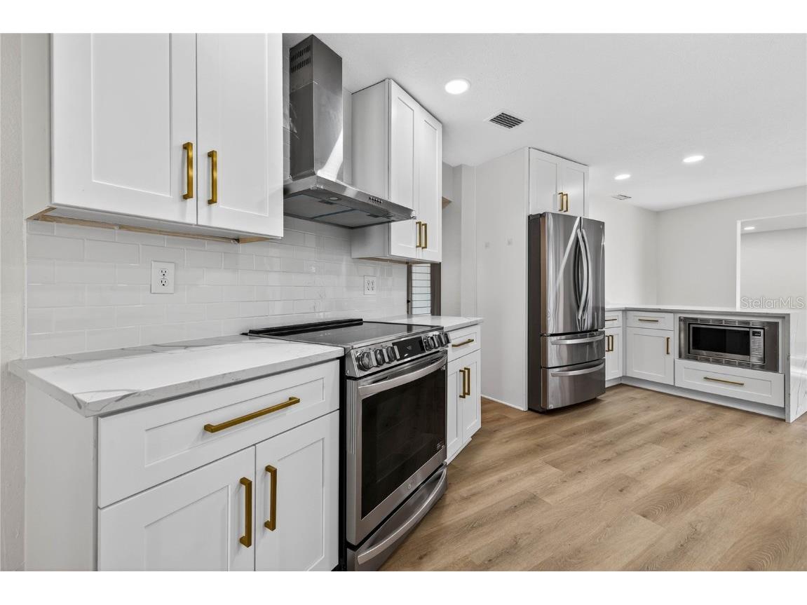 5833 25th Street S Saint Petersburg FL 33712 TB8448263 image11