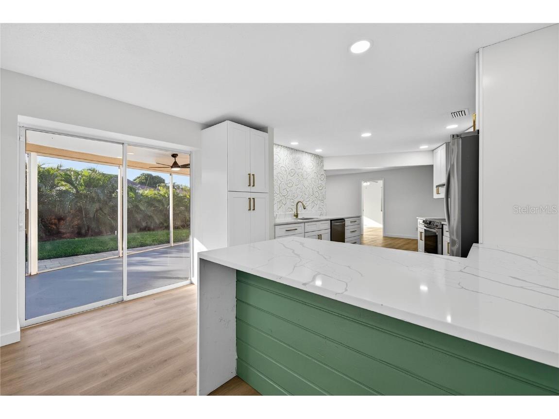 5833 25th Street S Saint Petersburg FL 33712 TB8448263 image15