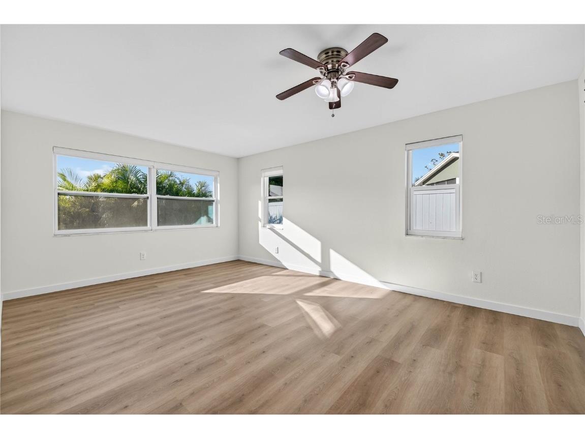 5833 25th Street S Saint Petersburg FL 33712 TB8448263 image20