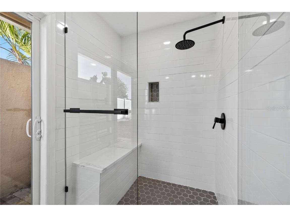 5833 25th Street S Saint Petersburg FL 33712 TB8448263 image24