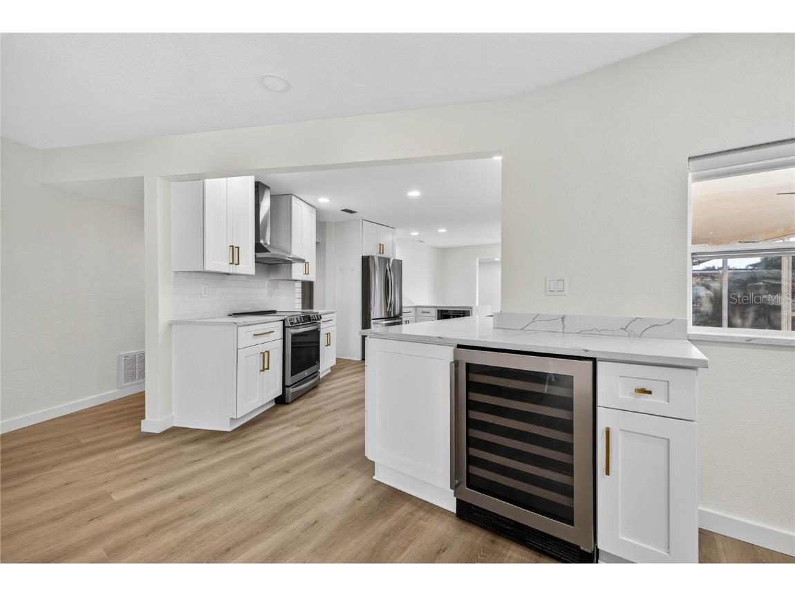 5833 25th Street S Saint Petersburg FL 33712 TB8448263 image8