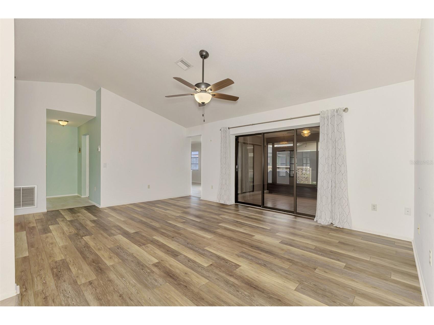 5833 Madison Road Venice FL 34293 A4693251 image8