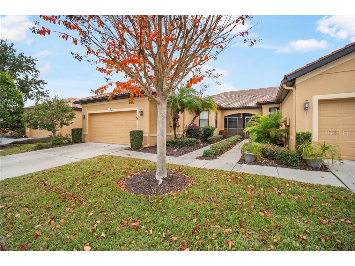 5833 Sunset Falls Drive Apollo Beach FL 33572 T3495187 image1