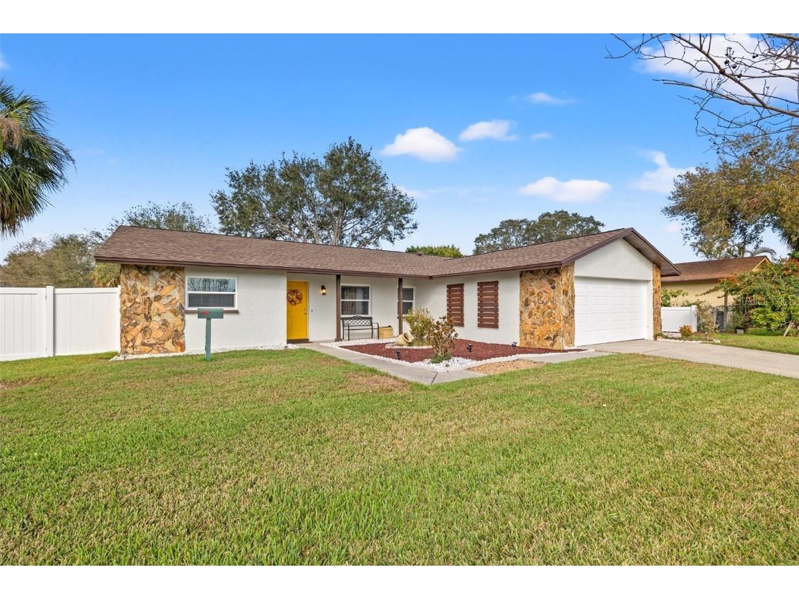 5834 71st Street N Saint Petersburg FL 33709 TB8349412 image1