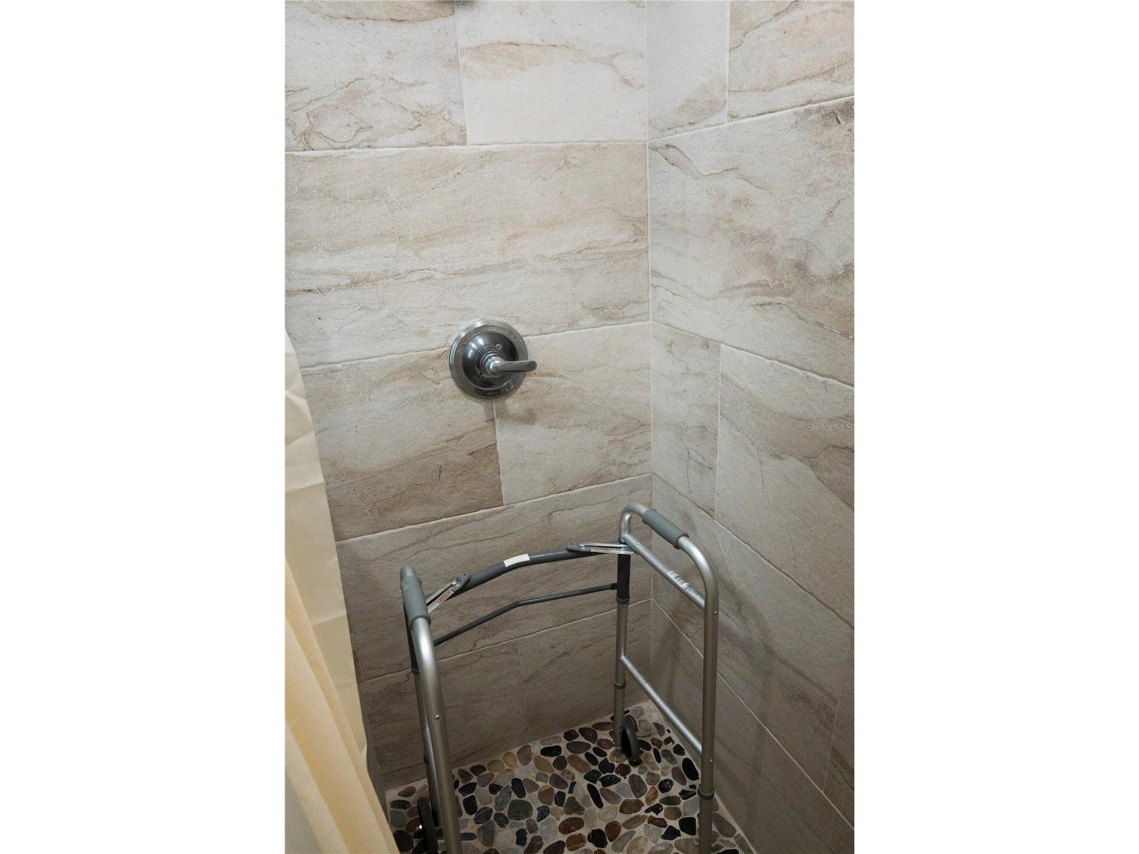 5834 98th Avenue N Pinellas Park FL 33782 TB8477735 image34