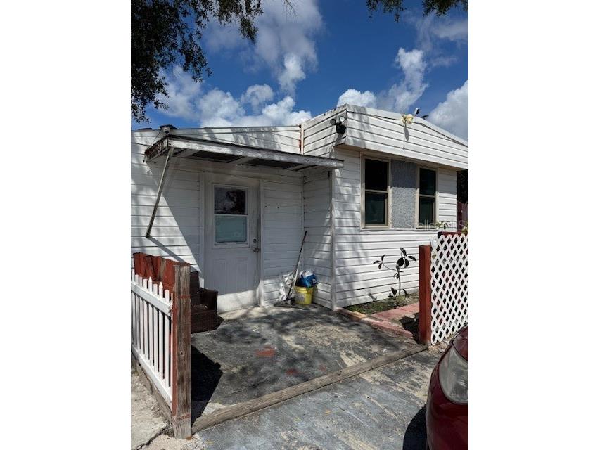 5834 Sussex Drive Tampa FL 33615 TB8428387 image2