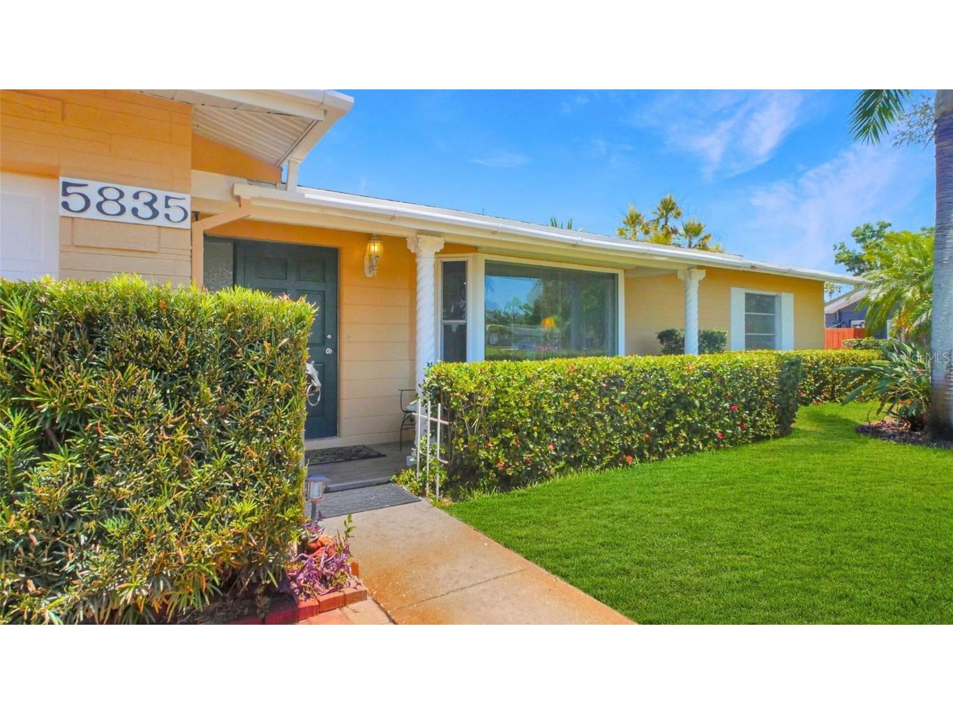 5835 29th Avenue N Saint Petersburg FL 33710 TB8387075 image1