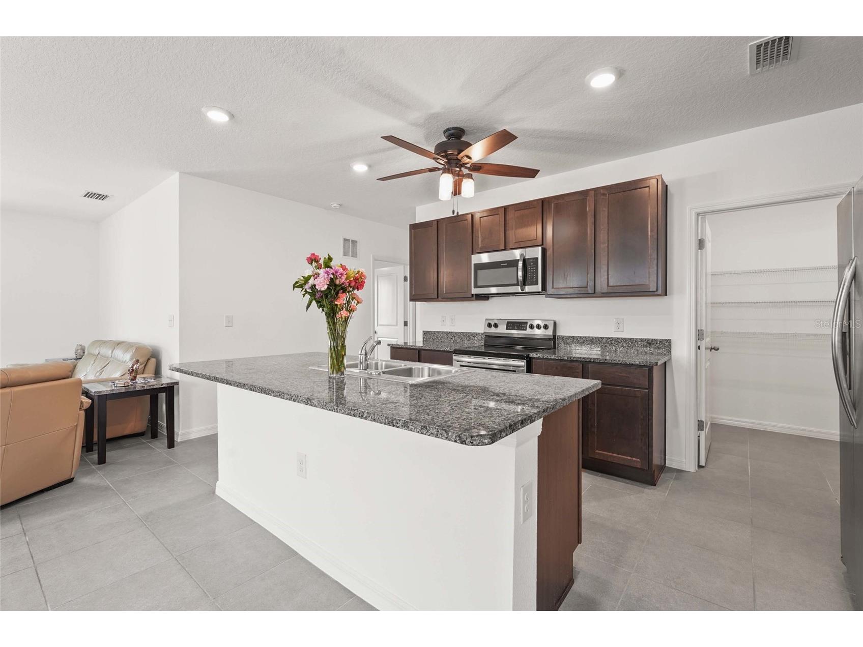 5835 Calla Lilly Drive Sarasota FL 34232 A4663252 image13