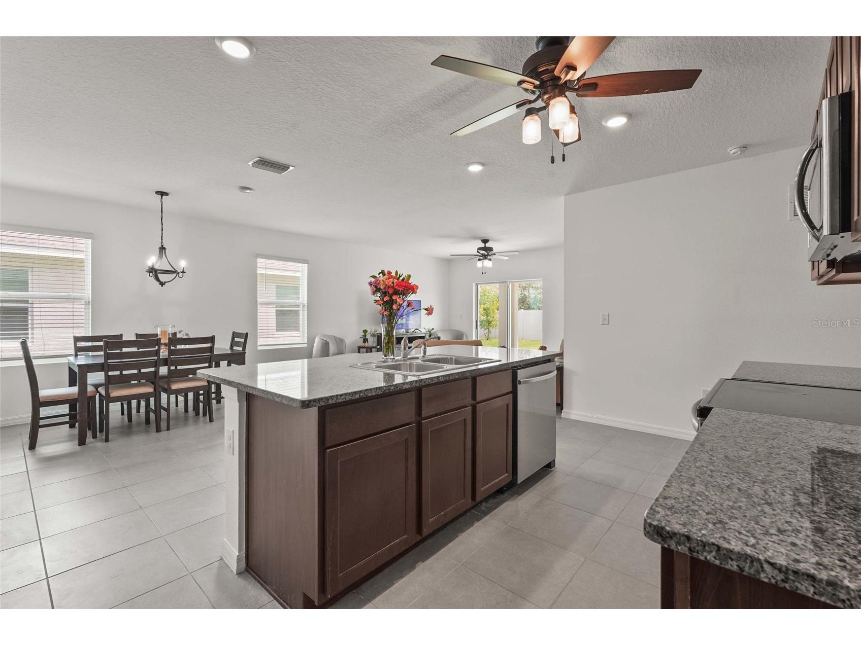 5835 Calla Lilly Drive Sarasota FL 34232 A4663252 image17