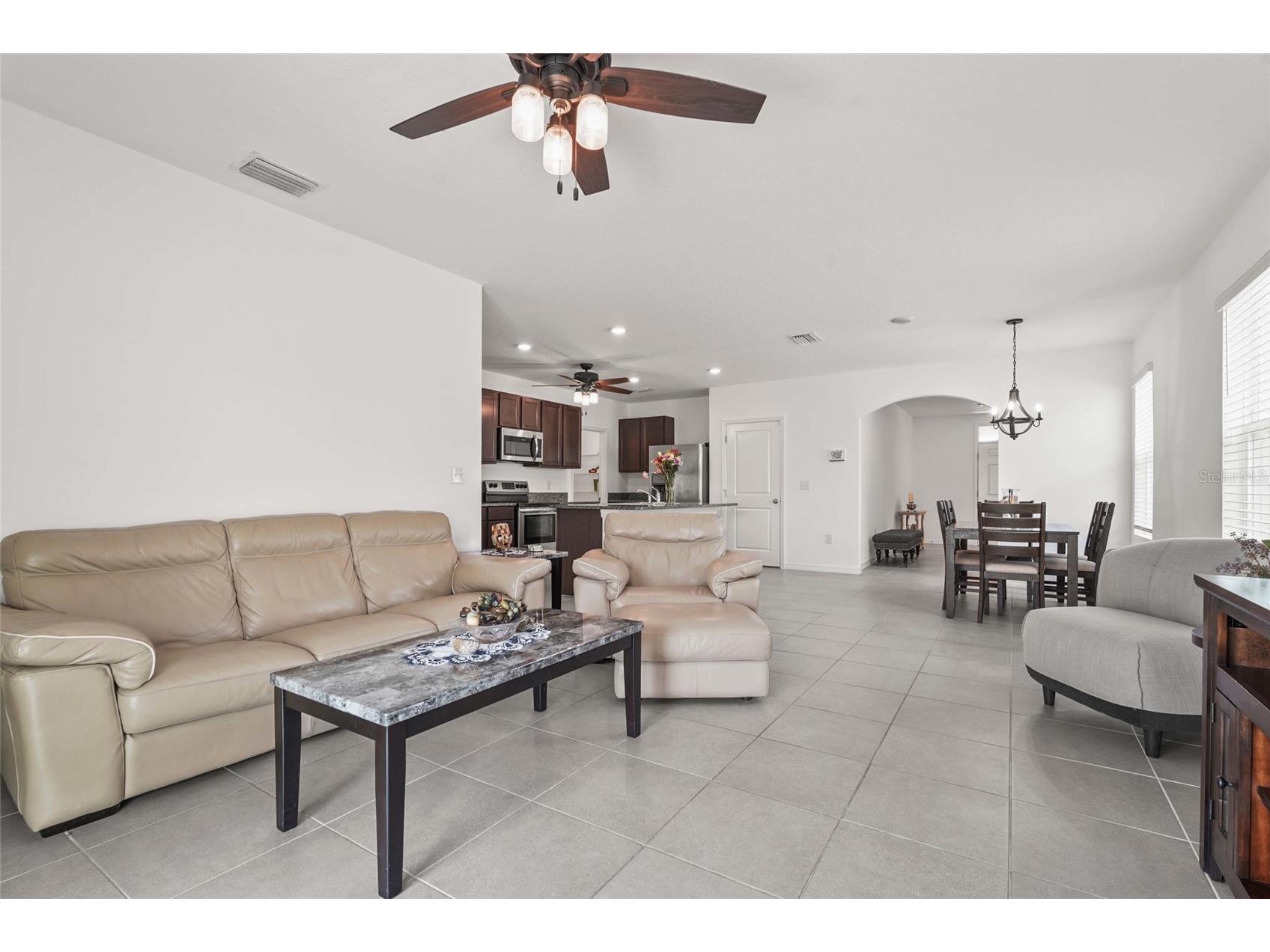 5835 Calla Lilly Drive Sarasota FL 34232 A4663252 image25