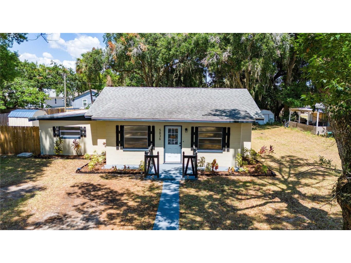 5836 12th St Zephyrhills FL 33542 T3532984 image1