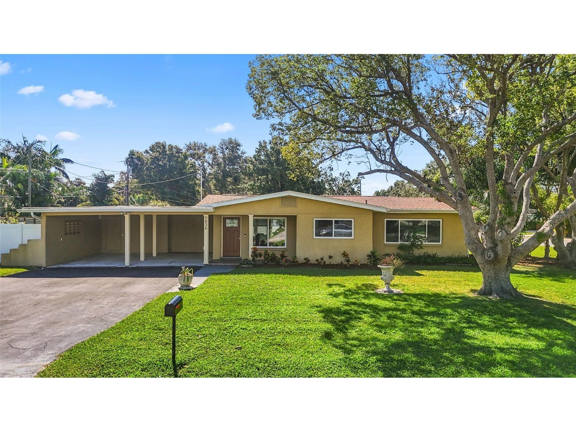 5836 18th Avenue S Gulfport FL 33707 TB8442062 image1