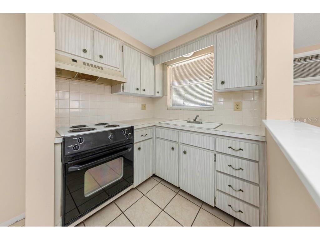 5836-5848 Madison Street New Port Richey FL 34652 TB8490956 image9