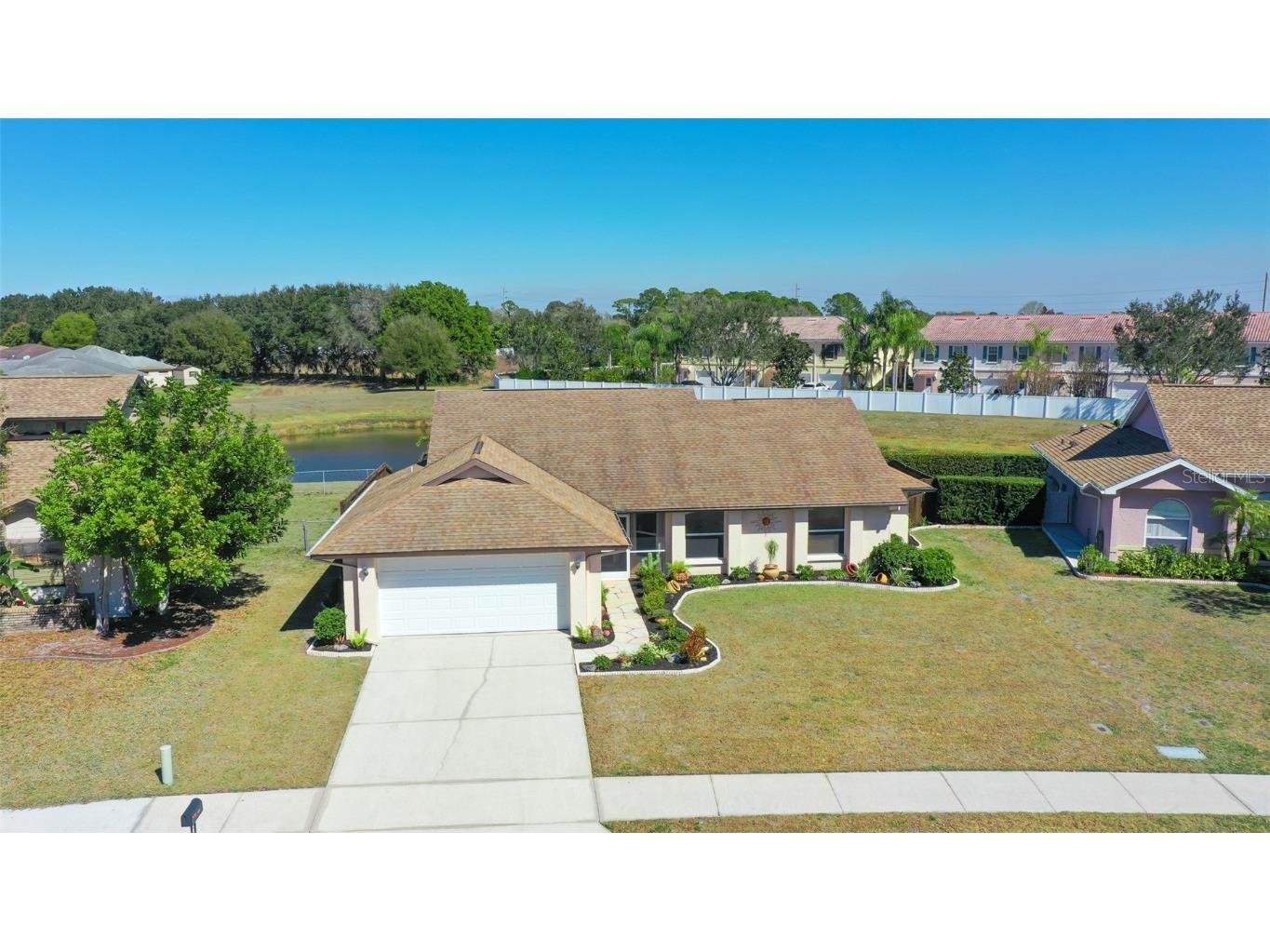 5837 Pauma Place Sarasota FL 34232 A4524288 image1