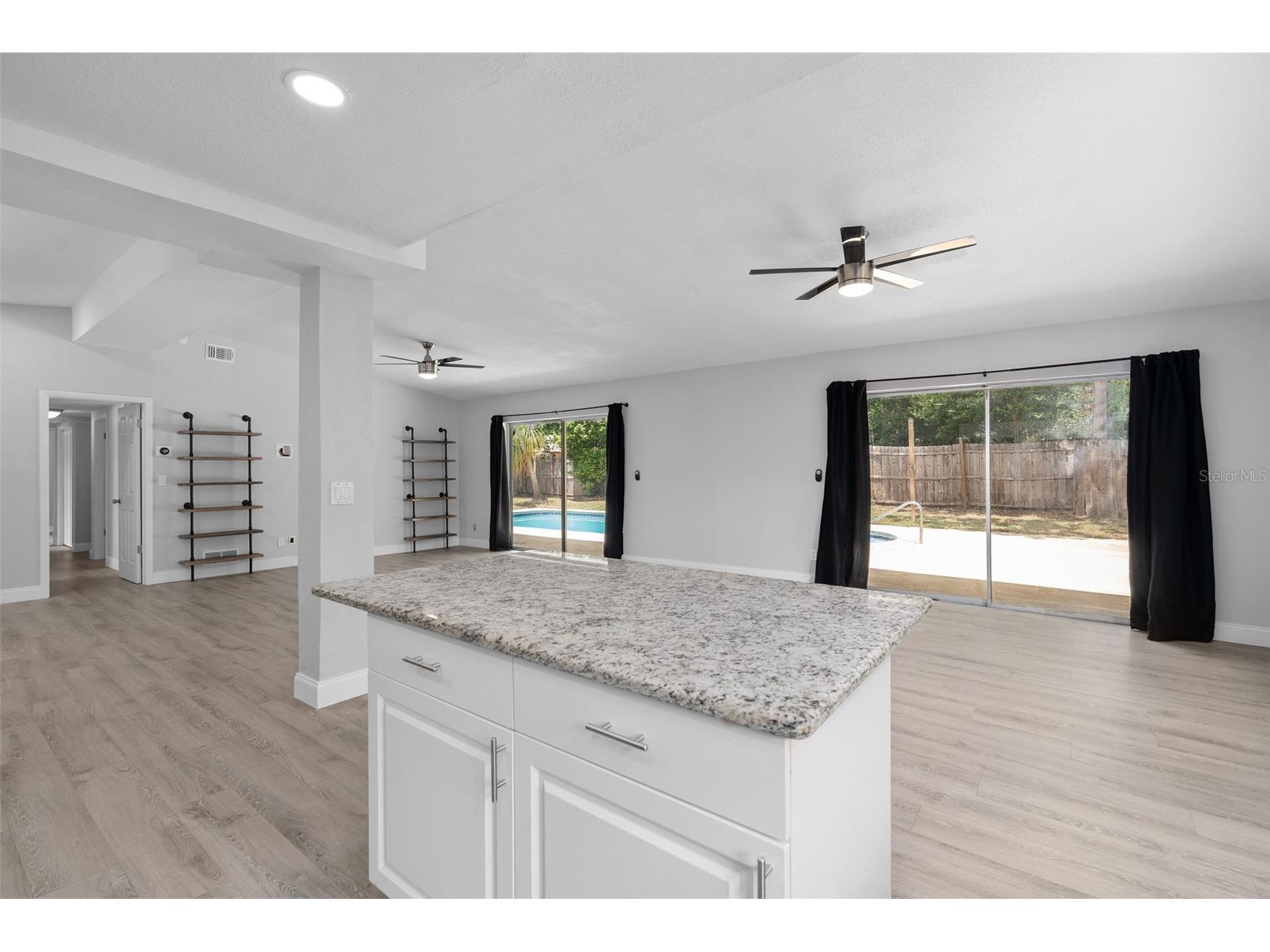 5837 Westbury Drive Orlando FL 32808 O6400134 image12