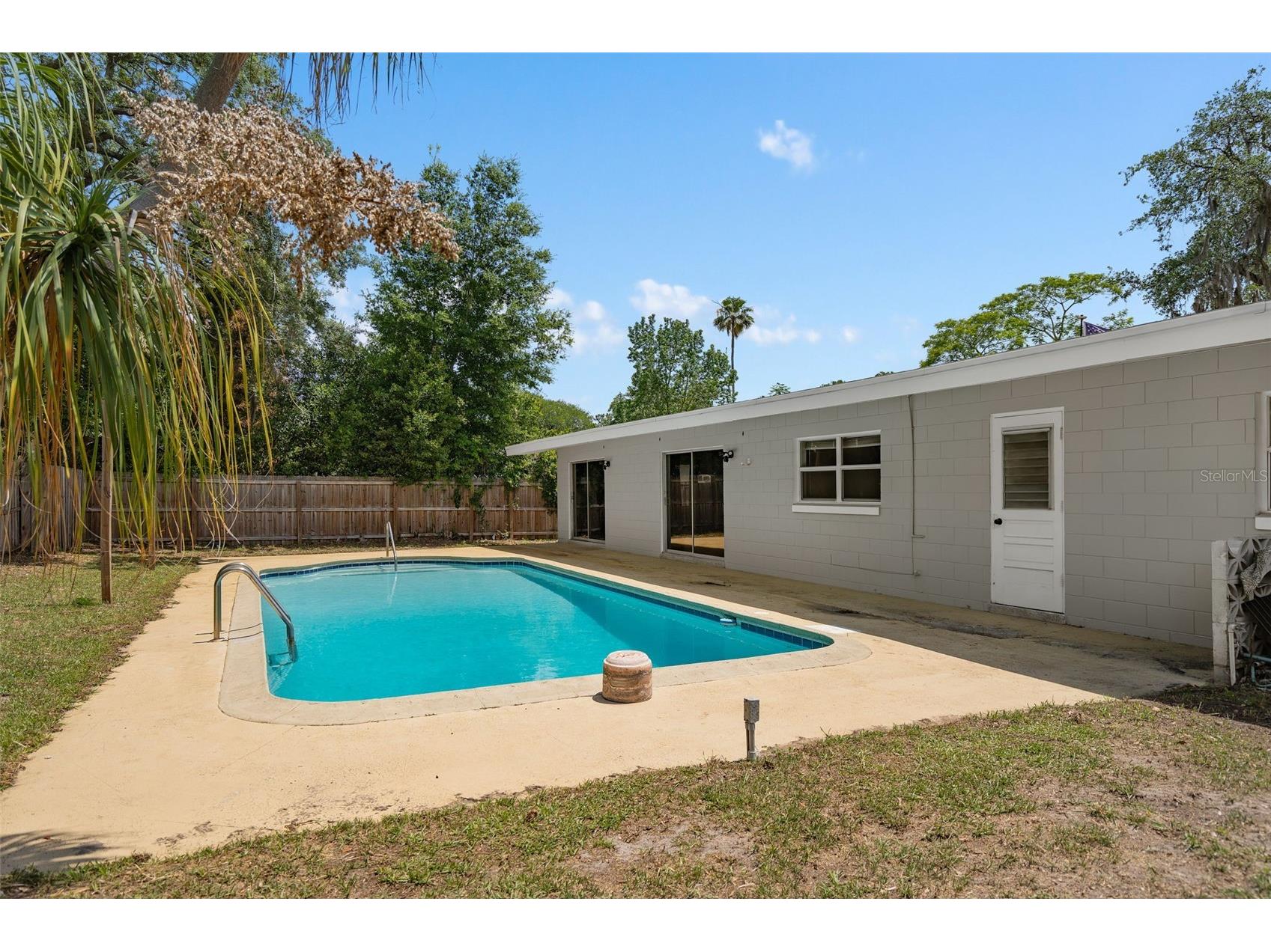 5837 Westbury Drive Orlando FL 32808 O6400134 image27