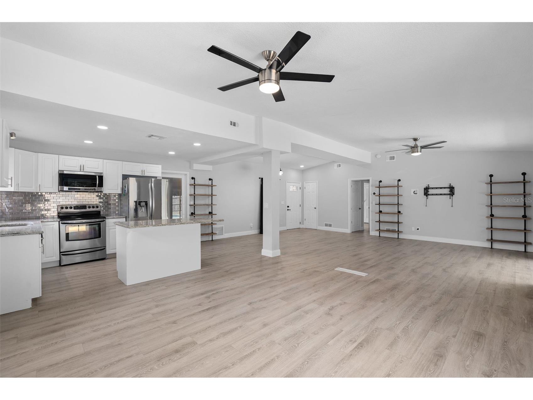 5837 Westbury Drive Orlando FL 32808 O6400134 image8