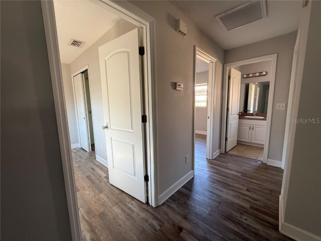 5839 12th Street Zephyrhills FL 33542 TB8450789 image8