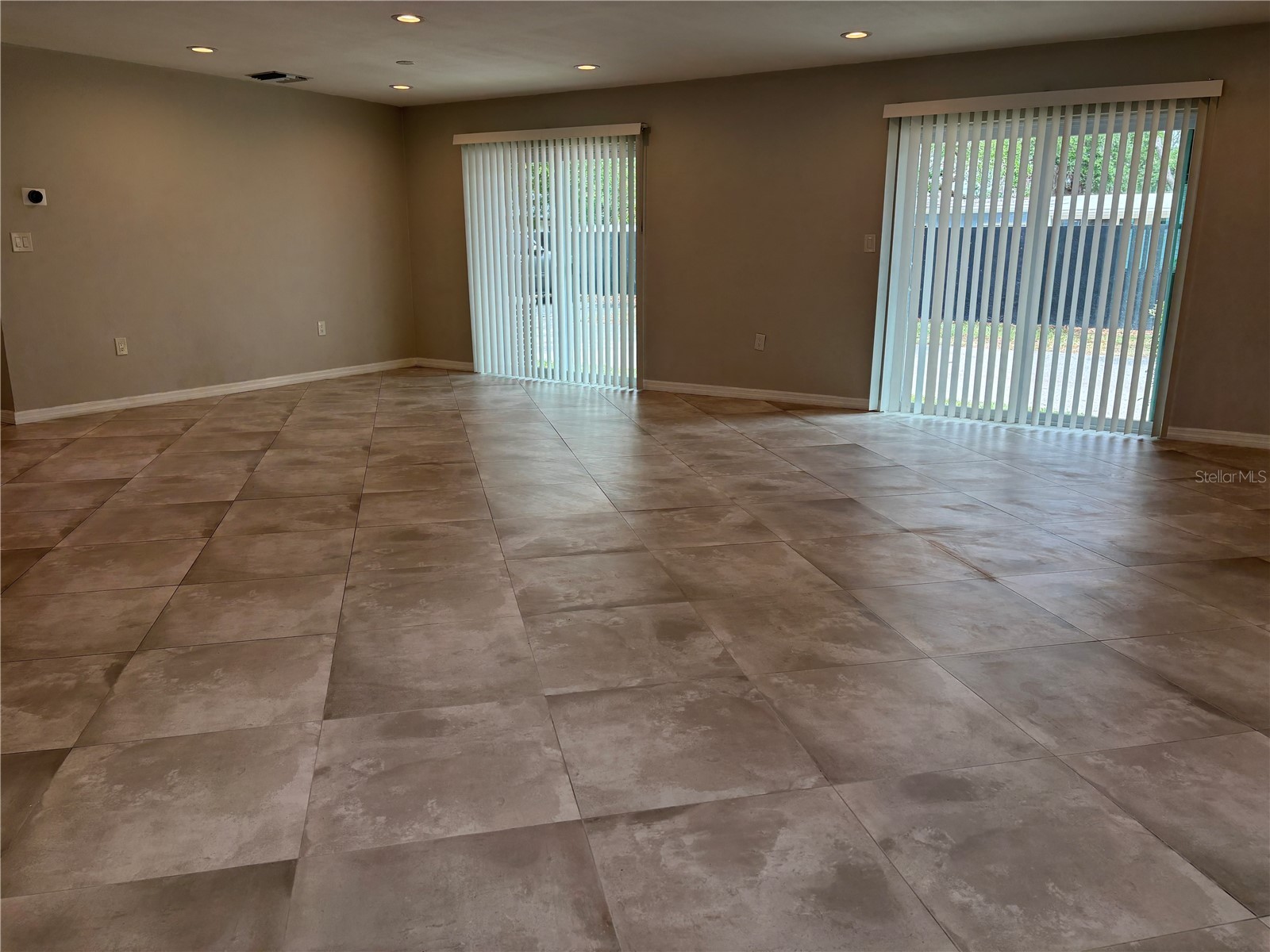 5839 Erin Lane S #A Saint Petersburg FL 33712 TB8496096 image2