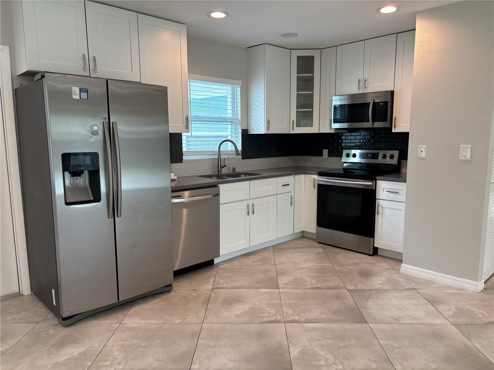 5839 Erin Lane S #A Saint Petersburg FL 33712 TB8496096 image5