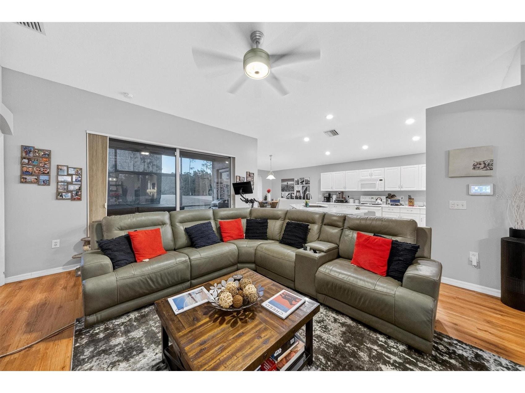 5839 Montford Drive Zephyrhills FL 33541 O6381563 image15