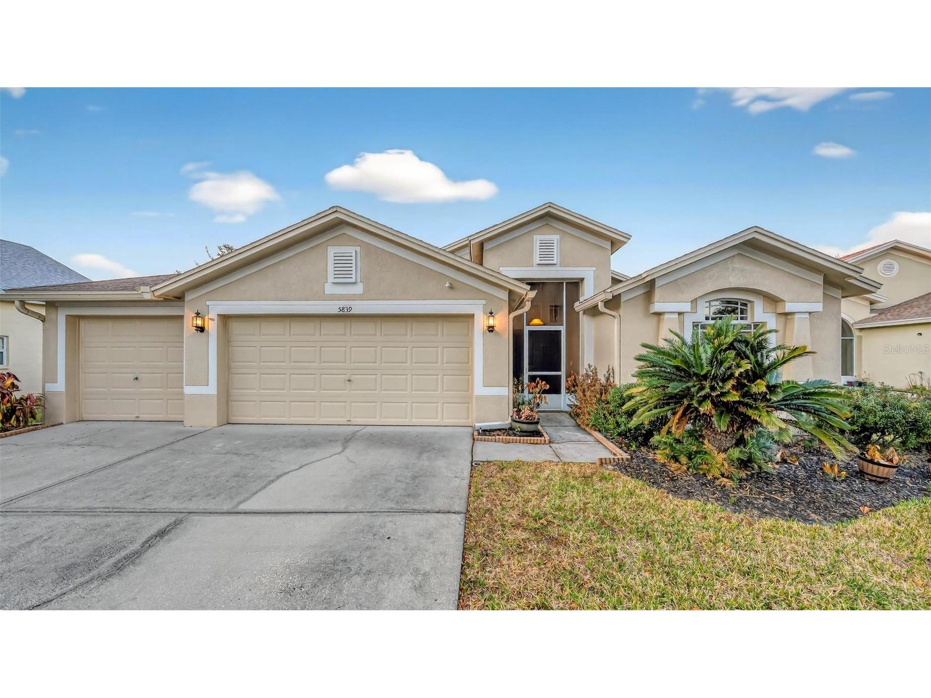 5839 Montford Drive Zephyrhills FL 33541 O6381563 image3