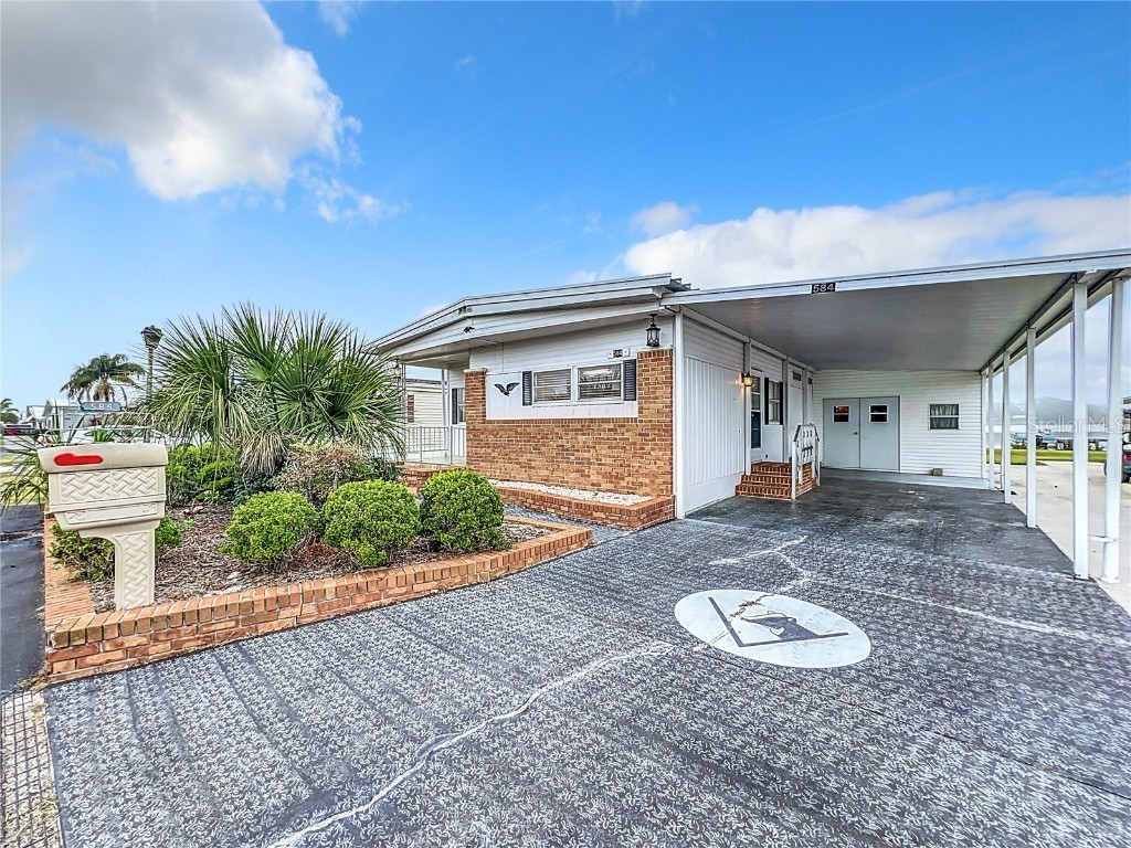 584 Aloha Drive Haines City FL 33844 O6184569 image1