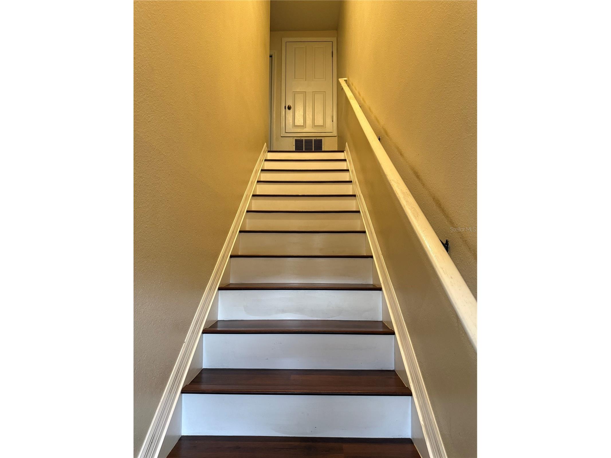 584 Cresting Oak Circle #22 Orlando FL 32824 O6422851 image4