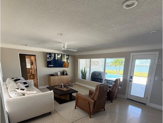 584 Crystal Drive Madeira Beach FL 33708 - BOCA CIEGA BAY G5110056 image10