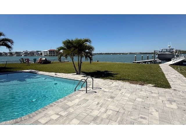 584 Crystal Drive Madeira Beach FL 33708 - BOCA CIEGA BAY G5110056 image5