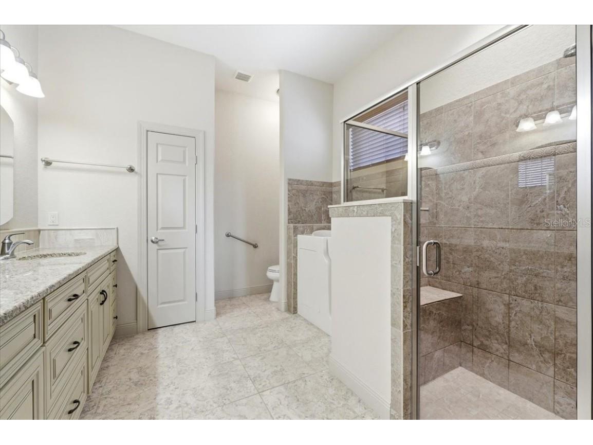 584 Meandering Way Polk City FL 33868 L4954218 image22