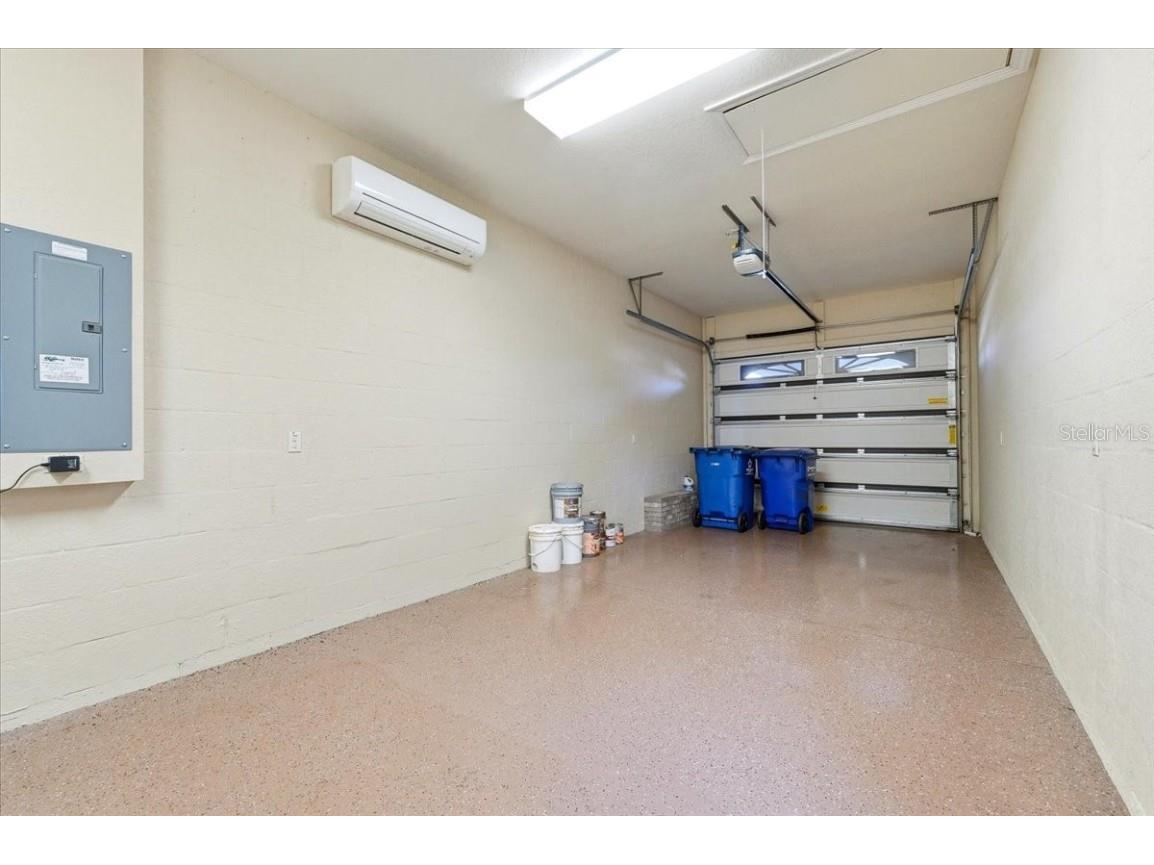 584 Meandering Way Polk City FL 33868 L4954218 image28