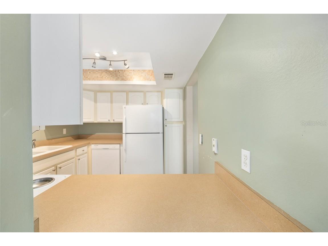 584 Midway Drive #A Ocala FL 34472 OM714637 image11