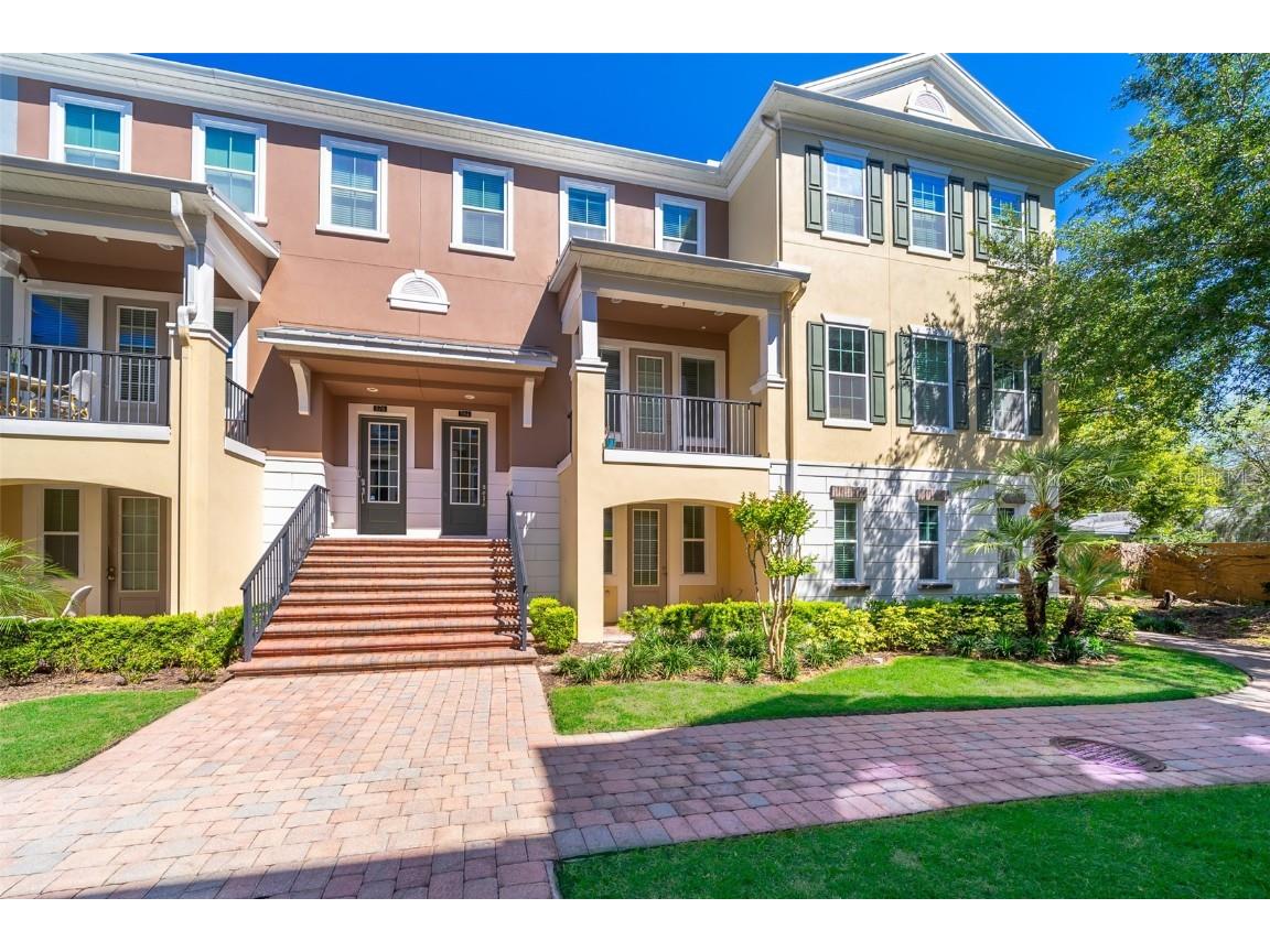 584 Scotia Place Orlando FL 32806 O6097466 image1