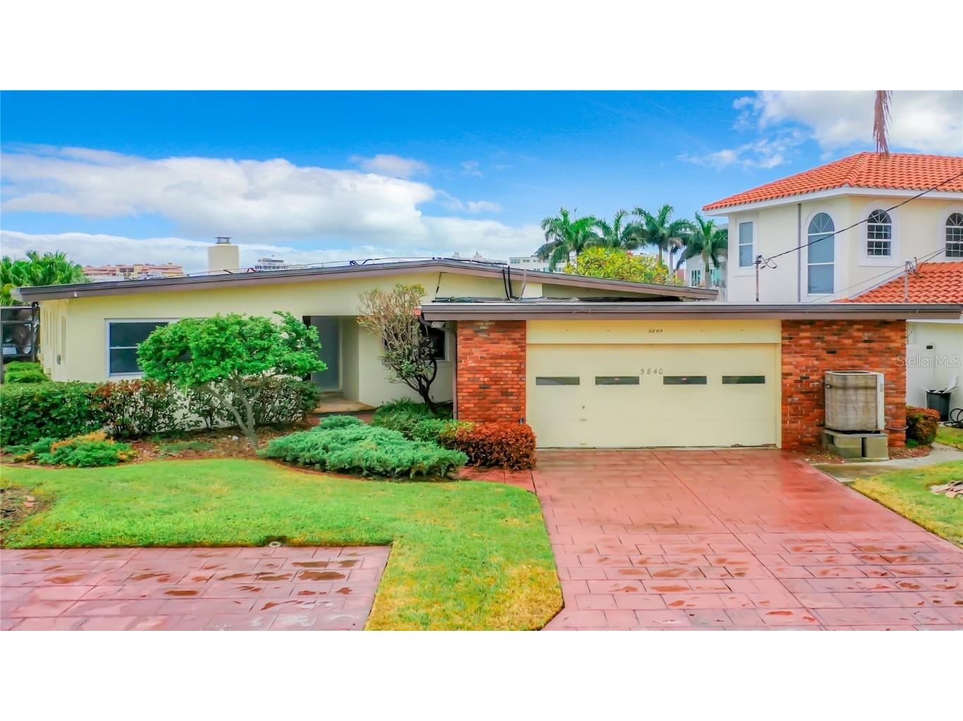 5840 Bikini Way S Saint Pete Beach FL 33706 - BOCA CIEGA BAY U8215001 image1