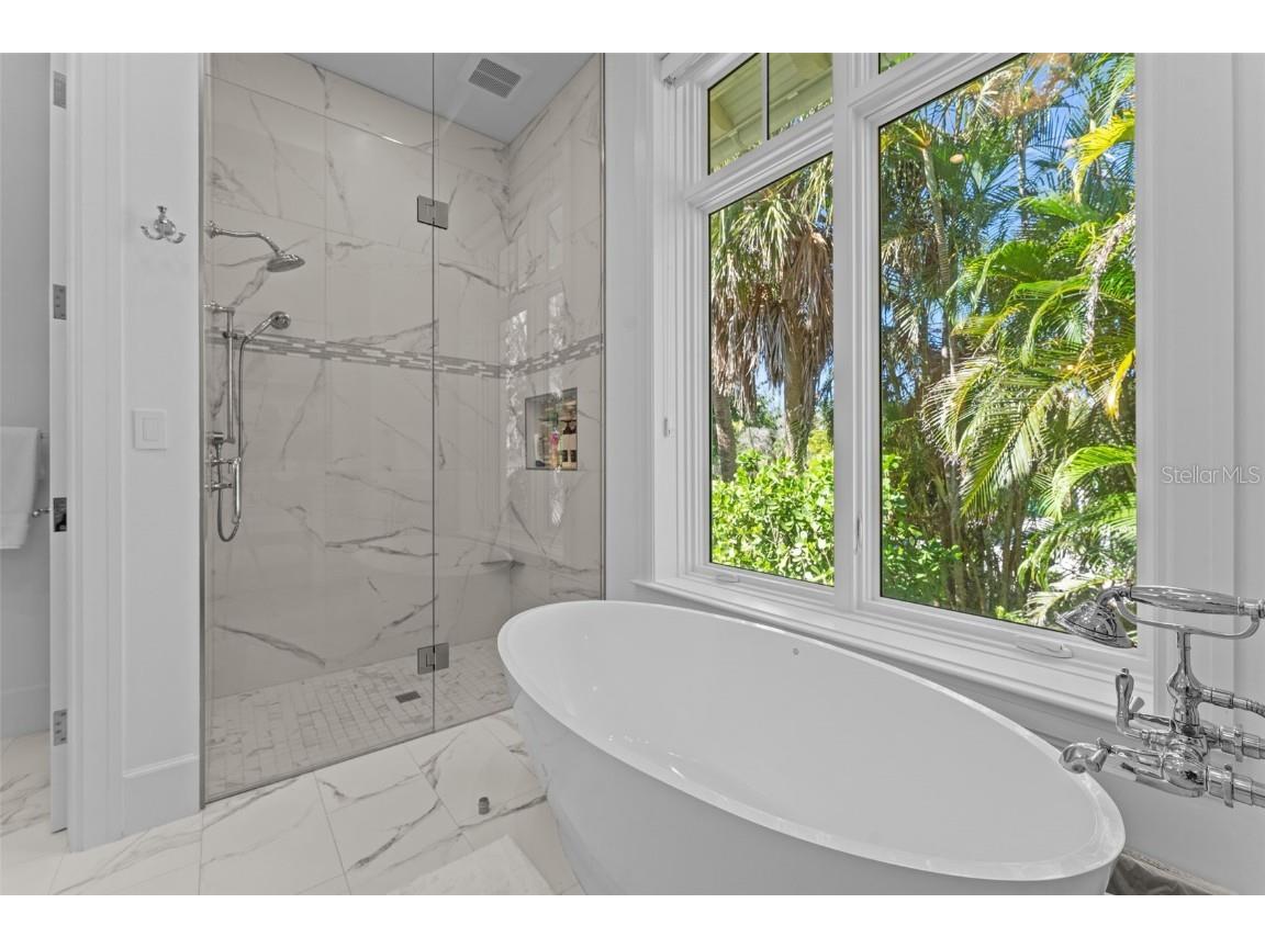 5840 Gulf Of Mexico Drive Longboat Key FL 34228 - HARRIS BAYOU CANAL A4670094 image23