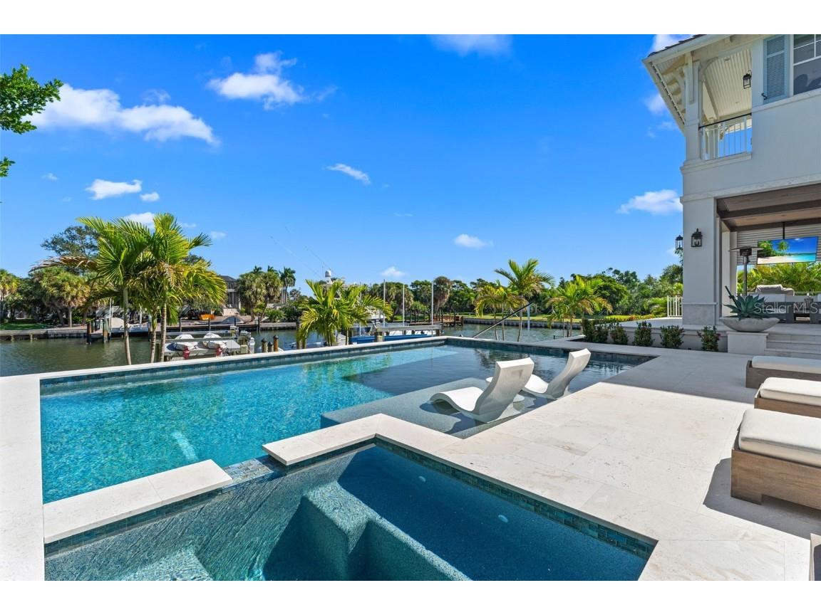 5840 Gulf Of Mexico Drive Longboat Key FL 34228 - HARRIS BAYOU CANAL A4670094 image4