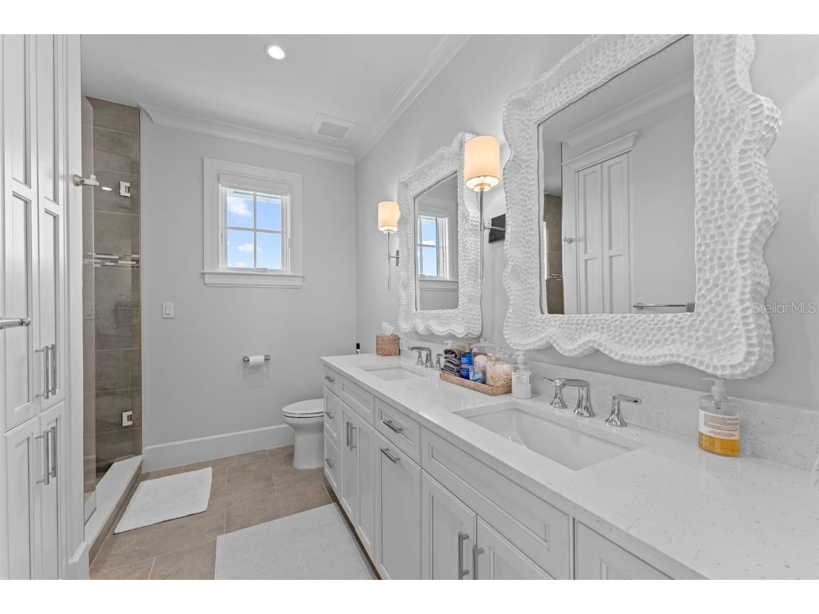 5840 Gulf Of Mexico Drive Longboat Key FL 34228 - HARRIS BAYOU CANAL A4670094 image42