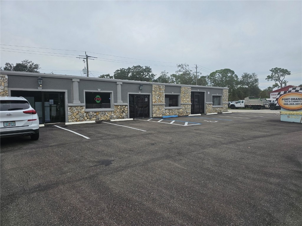 5840 S Ridgewood Avenue Port Orange FL 32127 V4945217 image4