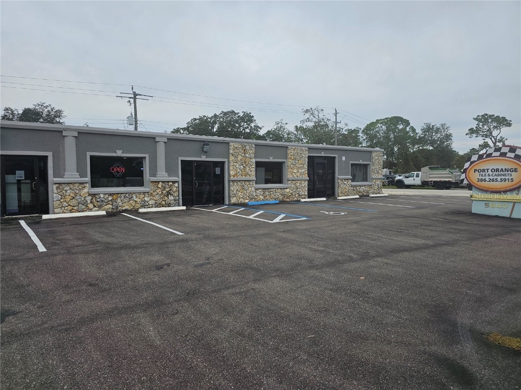 5840 S Ridgewood Avenue Port Orange FL 32127 V4945217 image5