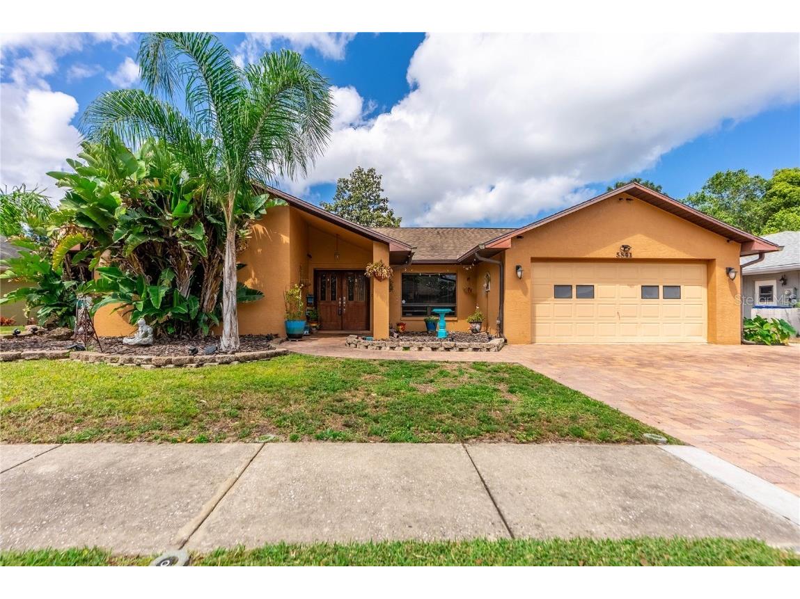 5841 Fall River Drive New Port Richey FL 34655 W7854103 image1