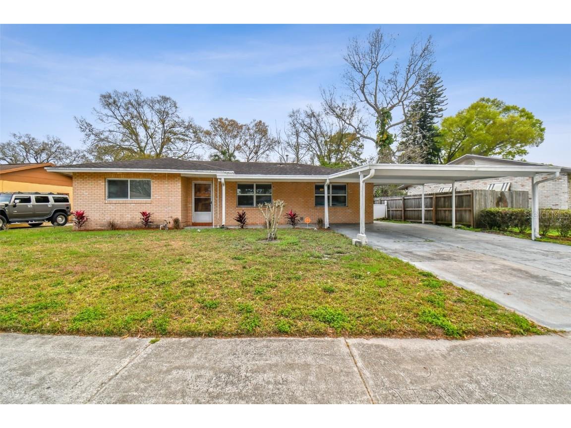 5841 Langston Drive Tampa FL 33619 T3509230 image1