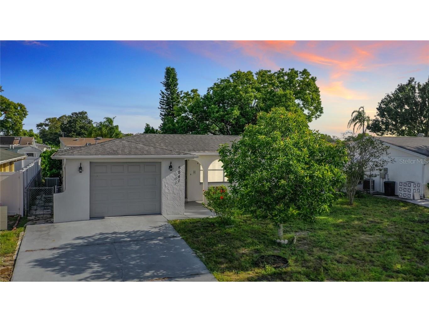 5841 Liddell Drive New Port Richey FL 34652 U8212318 image1