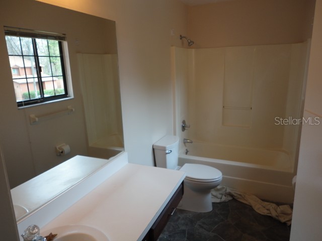 5841 SW 8th Place Gainesville FL 32607 GC537861 image14